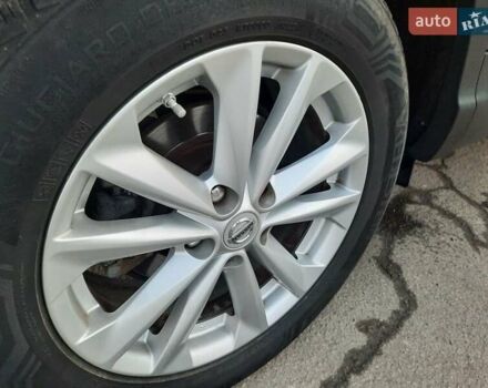 Чорний Ніссан Кашкай, об'ємом двигуна 1.5 л та пробігом 247 тис. км за 15400 $, фото 88 на Automoto.ua