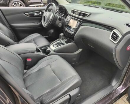 Черный Ниссан Кашкай, объемом двигателя 1.2 л и пробегом 77 тыс. км за 5000 $, фото 7 на Automoto.ua