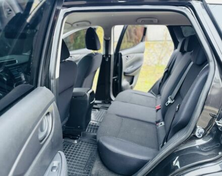 Черный Ниссан Кашкай, объемом двигателя 1.6 л и пробегом 67 тыс. км за 16800 $, фото 10 на Automoto.ua