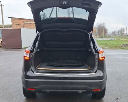 Черный Ниссан Кашкай, объемом двигателя 1.5 л и пробегом 202 тыс. км за 14950 $, фото 18 на Automoto.ua