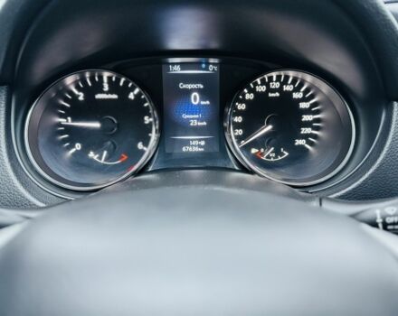 Черный Ниссан Кашкай, объемом двигателя 1.6 л и пробегом 67 тыс. км за 16800 $, фото 7 на Automoto.ua