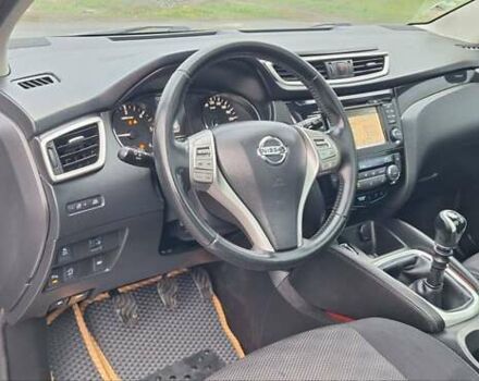 Черный Ниссан Кашкай, объемом двигателя 1.5 л и пробегом 202 тыс. км за 14950 $, фото 63 на Automoto.ua
