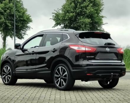 Черный Ниссан Кашкай, объемом двигателя 1.2 л и пробегом 78 тыс. км за 9000 $, фото 6 на Automoto.ua