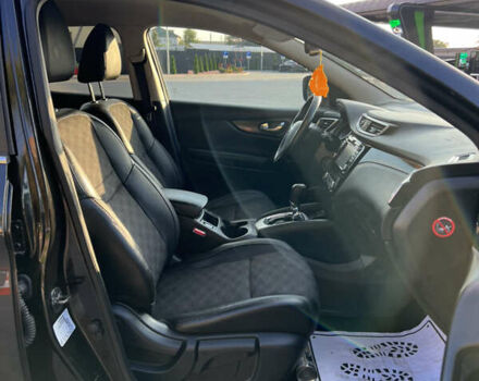 Черный Ниссан Кашкай, объемом двигателя 1.6 л и пробегом 217 тыс. км за 14950 $, фото 54 на Automoto.ua