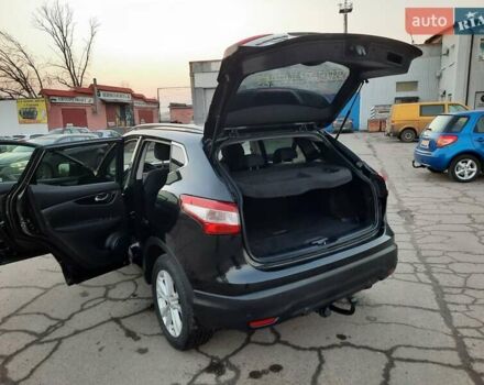 Чорний Ніссан Кашкай, об'ємом двигуна 1.5 л та пробігом 247 тис. км за 15400 $, фото 19 на Automoto.ua
