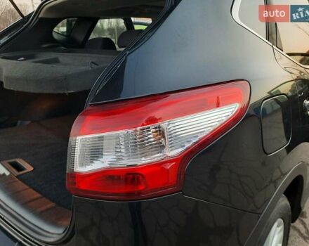 Чорний Ніссан Кашкай, об'ємом двигуна 1.5 л та пробігом 247 тис. км за 15400 $, фото 87 на Automoto.ua