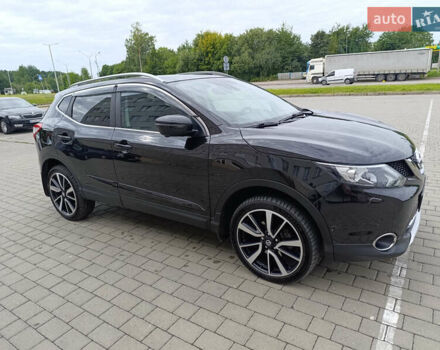 Черный Ниссан Кашкай, объемом двигателя 2 л и пробегом 102 тыс. км за 16500 $, фото 1 на Automoto.ua