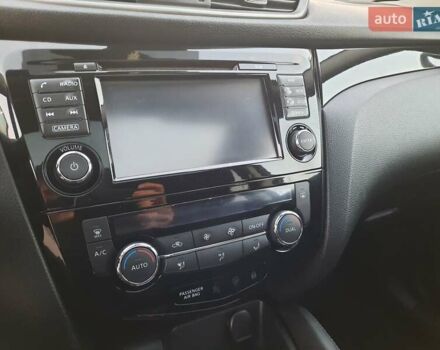 Чорний Ніссан Кашкай, об'ємом двигуна 1.5 л та пробігом 247 тис. км за 15400 $, фото 60 на Automoto.ua