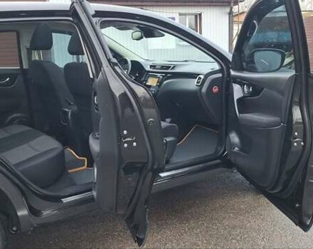 Черный Ниссан Кашкай, объемом двигателя 1.5 л и пробегом 202 тыс. км за 14950 $, фото 83 на Automoto.ua