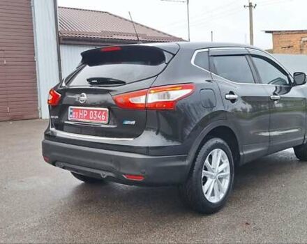 Черный Ниссан Кашкай, объемом двигателя 1.5 л и пробегом 202 тыс. км за 14950 $, фото 5 на Automoto.ua