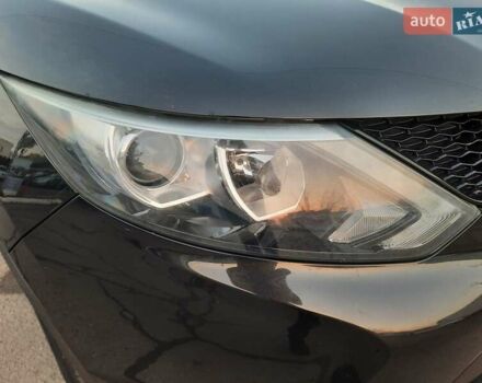 Чорний Ніссан Кашкай, об'ємом двигуна 1.5 л та пробігом 247 тис. км за 15400 $, фото 29 на Automoto.ua