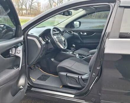 Черный Ниссан Кашкай, объемом двигателя 1.5 л и пробегом 202 тыс. км за 14950 $, фото 14 на Automoto.ua