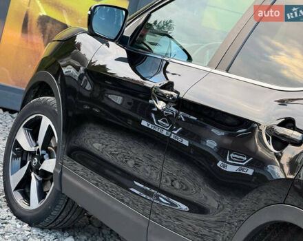 Черный Ниссан Кашкай, объемом двигателя 1.6 л и пробегом 287 тыс. км за 14700 $, фото 27 на Automoto.ua