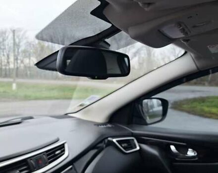 Черный Ниссан Кашкай, объемом двигателя 1.5 л и пробегом 202 тыс. км за 14950 $, фото 55 на Automoto.ua