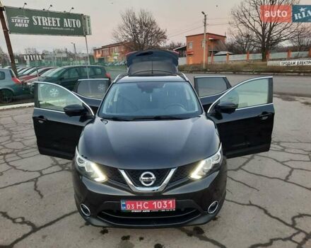 Чорний Ніссан Кашкай, об'ємом двигуна 1.5 л та пробігом 247 тис. км за 15400 $, фото 27 на Automoto.ua