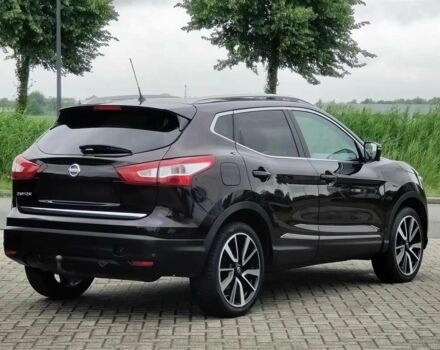 Черный Ниссан Кашкай, объемом двигателя 1.2 л и пробегом 77 тыс. км за 5000 $, фото 6 на Automoto.ua