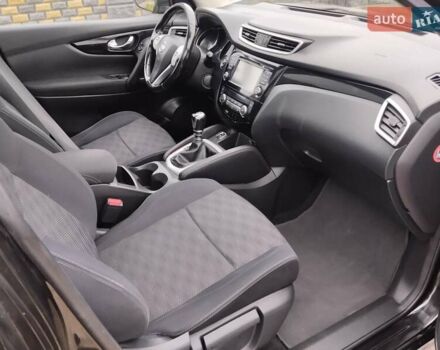 Черный Ниссан Кашкай, объемом двигателя 1.5 л и пробегом 205 тыс. км за 13800 $, фото 21 на Automoto.ua
