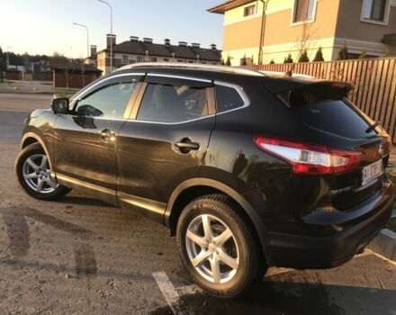 Черный Ниссан Кашкай, объемом двигателя 1.6 л и пробегом 225 тыс. км за 16300 $, фото 3 на Automoto.ua