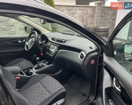 Чорний Ніссан Кашкай, об'ємом двигуна 1.5 л та пробігом 222 тис. км за 13999 $, фото 28 на Automoto.ua