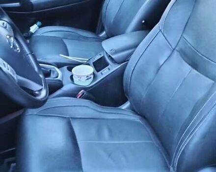 Чорний Ніссан Кашкай, об'ємом двигуна 1.6 л та пробігом 215 тис. км за 15200 $, фото 7 на Automoto.ua