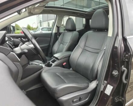 Черный Ниссан Кашкай, объемом двигателя 1.2 л и пробегом 77 тыс. км за 5000 $, фото 8 на Automoto.ua