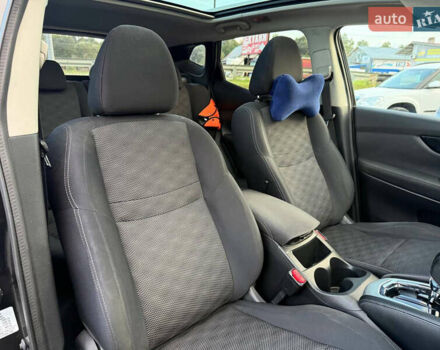 Черный Ниссан Кашкай, объемом двигателя 1.6 л и пробегом 287 тыс. км за 14700 $, фото 38 на Automoto.ua