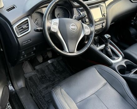 Черный Ниссан Кашкай, объемом двигателя 1.6 л и пробегом 157 тыс. км за 6900 $, фото 18 на Automoto.ua