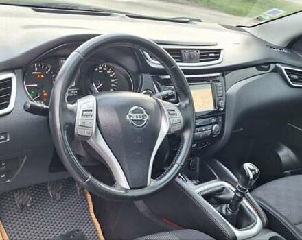 Черный Ниссан Кашкай, объемом двигателя 1.5 л и пробегом 202 тыс. км за 14950 $, фото 104 на Automoto.ua