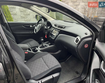 Чорний Ніссан Кашкай, об'ємом двигуна 1.5 л та пробігом 222 тис. км за 13999 $, фото 29 на Automoto.ua