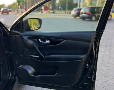 Черный Ниссан Кашкай, объемом двигателя 1.6 л и пробегом 217 тыс. км за 14950 $, фото 39 на Automoto.ua