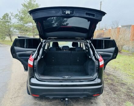 Черный Ниссан Кашкай, объемом двигателя 1.6 л и пробегом 67 тыс. км за 16800 $, фото 12 на Automoto.ua