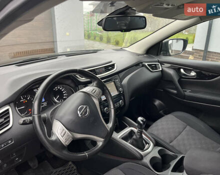 Чорний Ніссан Кашкай, об'ємом двигуна 1.5 л та пробігом 222 тис. км за 13999 $, фото 23 на Automoto.ua