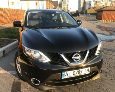 Черный Ниссан Кашкай, объемом двигателя 1.6 л и пробегом 225 тыс. км за 16300 $, фото 5 на Automoto.ua