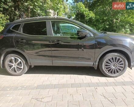 Чорний Ніссан Кашкай, об'ємом двигуна 1.5 л та пробігом 238 тис. км за 14300 $, фото 22 на Automoto.ua