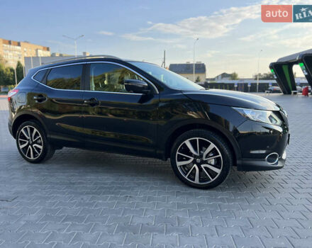 Черный Ниссан Кашкай, объемом двигателя 1.6 л и пробегом 217 тыс. км за 14950 $, фото 27 на Automoto.ua