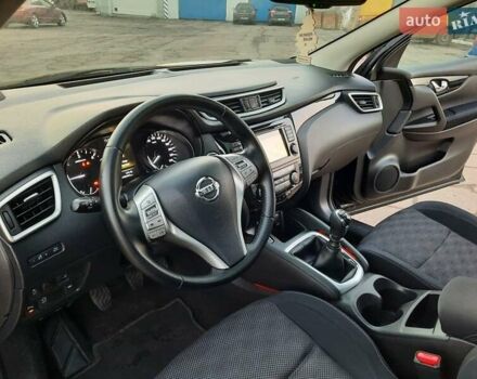 Чорний Ніссан Кашкай, об'ємом двигуна 1.5 л та пробігом 247 тис. км за 15400 $, фото 69 на Automoto.ua