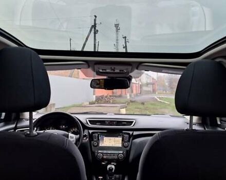 Черный Ниссан Кашкай, объемом двигателя 1.5 л и пробегом 202 тыс. км за 14950 $, фото 12 на Automoto.ua