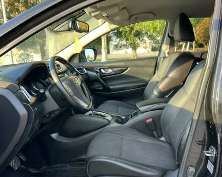 Черный Ниссан Кашкай, объемом двигателя 1.6 л и пробегом 217 тыс. км за 14950 $, фото 46 на Automoto.ua