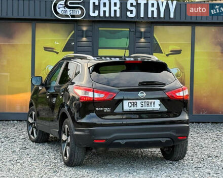 Черный Ниссан Кашкай, объемом двигателя 1.6 л и пробегом 289 тыс. км за 14300 $, фото 2 на Automoto.ua