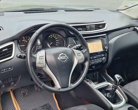 Черный Ниссан Кашкай, объемом двигателя 1.5 л и пробегом 202 тыс. км за 14950 $, фото 41 на Automoto.ua