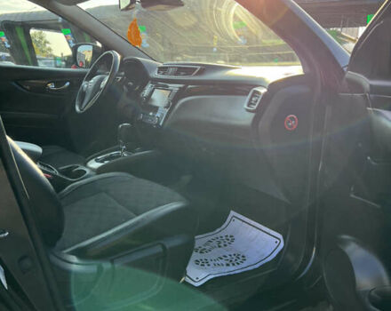 Черный Ниссан Кашкай, объемом двигателя 1.6 л и пробегом 217 тыс. км за 14950 $, фото 56 на Automoto.ua