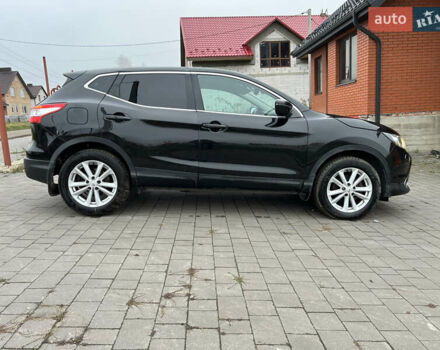Черный Ниссан Кашкай, объемом двигателя 1.6 л и пробегом 220 тыс. км за 10700 $, фото 3 на Automoto.ua