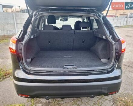 Черный Ниссан Кашкай, объемом двигателя 1.5 л и пробегом 311 тыс. км за 14850 $, фото 9 на Automoto.ua