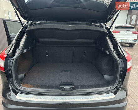 Черный Ниссан Кашкай, объемом двигателя 1.5 л и пробегом 171 тыс. км за 15400 $, фото 41 на Automoto.ua