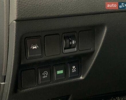 Чорний Ніссан Кашкай, об'ємом двигуна 1.6 л та пробігом 220 тис. км за 16499 $, фото 39 на Automoto.ua