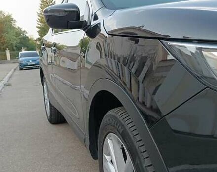 Черный Ниссан Кашкай, объемом двигателя 1.5 л и пробегом 155 тыс. км за 17800 $, фото 70 на Automoto.ua