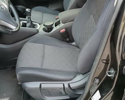 Черный Ниссан Кашкай, объемом двигателя 1.5 л и пробегом 155 тыс. км за 17800 $, фото 74 на Automoto.ua