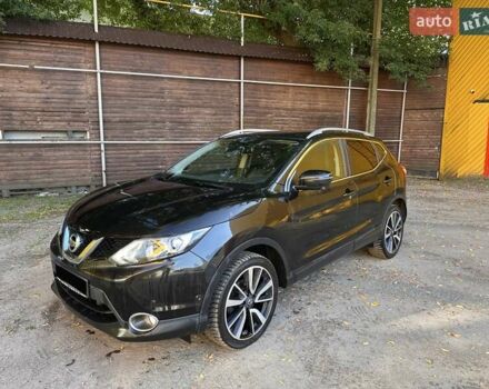 Черный Ниссан Кашкай, объемом двигателя 1.6 л и пробегом 206 тыс. км за 15000 $, фото 3 на Automoto.ua