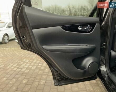 Чорний Ніссан Кашкай, об'ємом двигуна 1.6 л та пробігом 220 тис. км за 16499 $, фото 26 на Automoto.ua