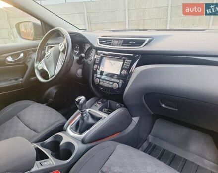 Черный Ниссан Кашкай, объемом двигателя 1.5 л и пробегом 311 тыс. км за 14850 $, фото 7 на Automoto.ua